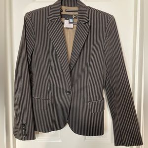 Roberto Cavalli- Just Cavalli
Striped Blazer - sz42 (6 US)